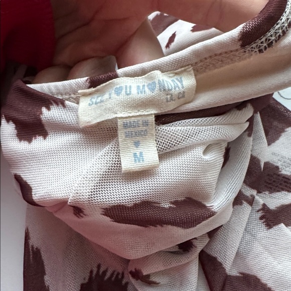 Halter top - Picture 3 of 4